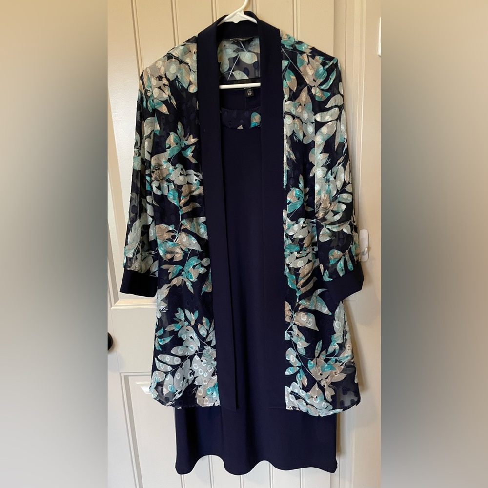 R&M Richards women’s dress